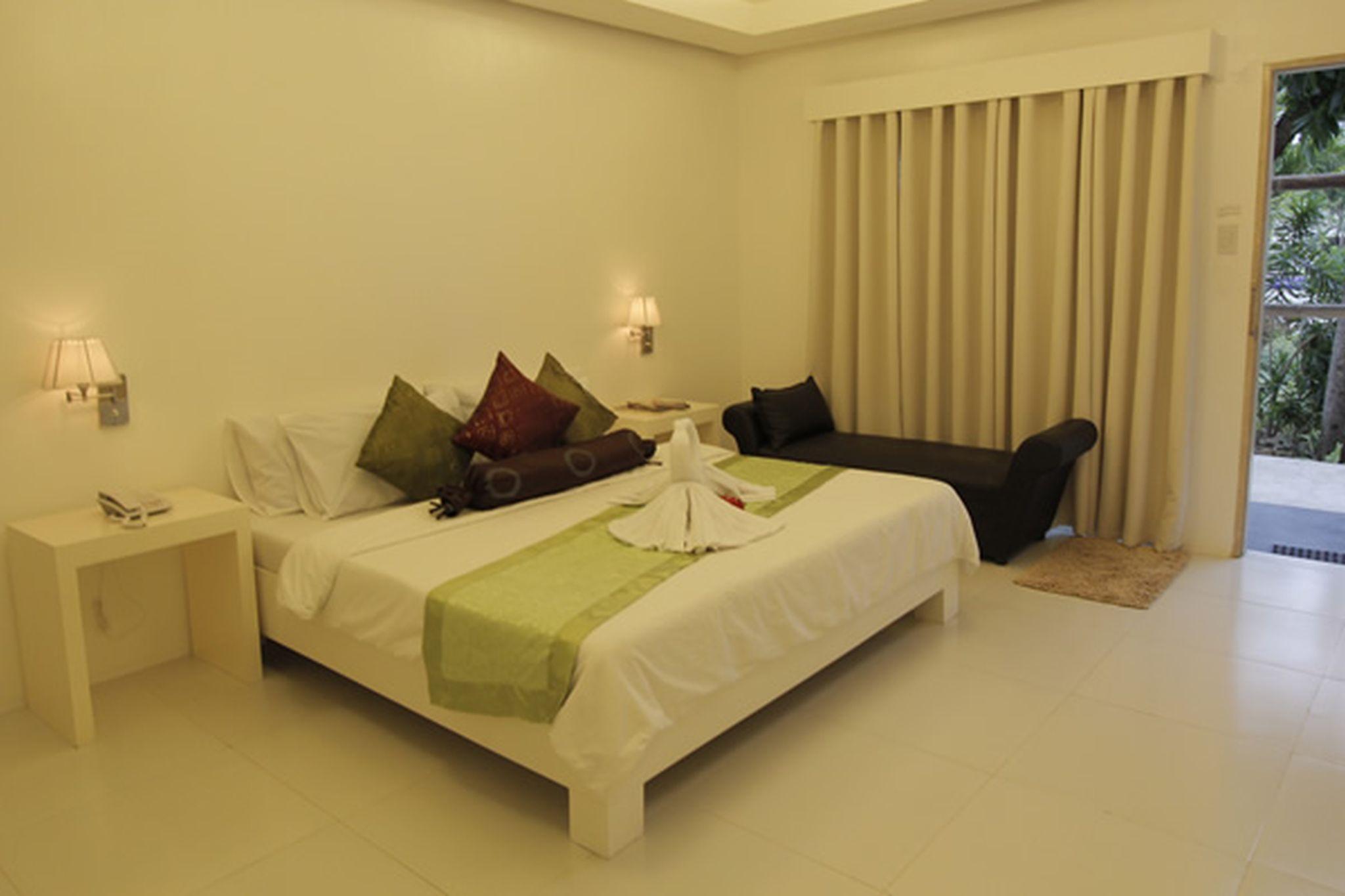 Casa Pilar Beach Resort Manoc-Manoc Екстер'єр фото
