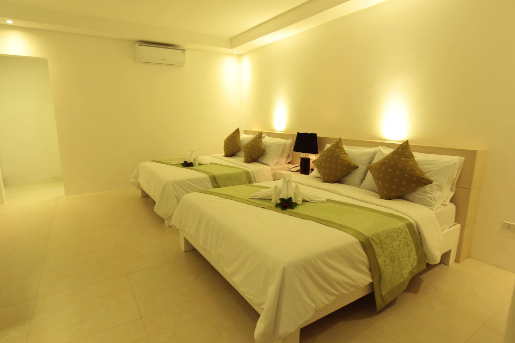 Casa Pilar Beach Resort Manoc-Manoc Екстер'єр фото