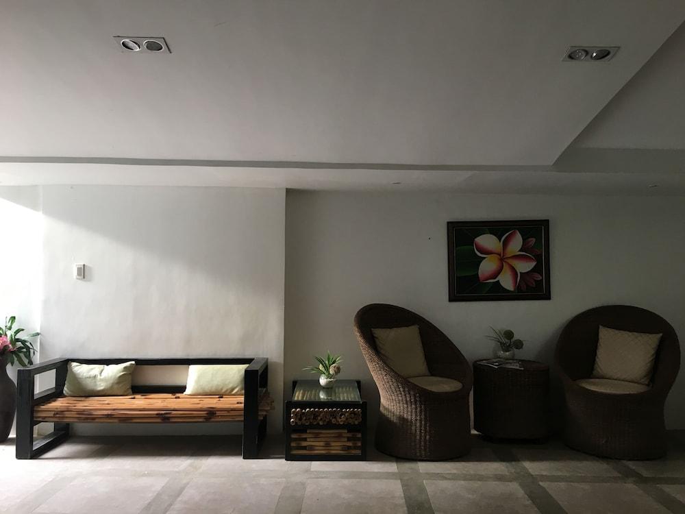 Casa Pilar Beach Resort Manoc-Manoc Екстер'єр фото