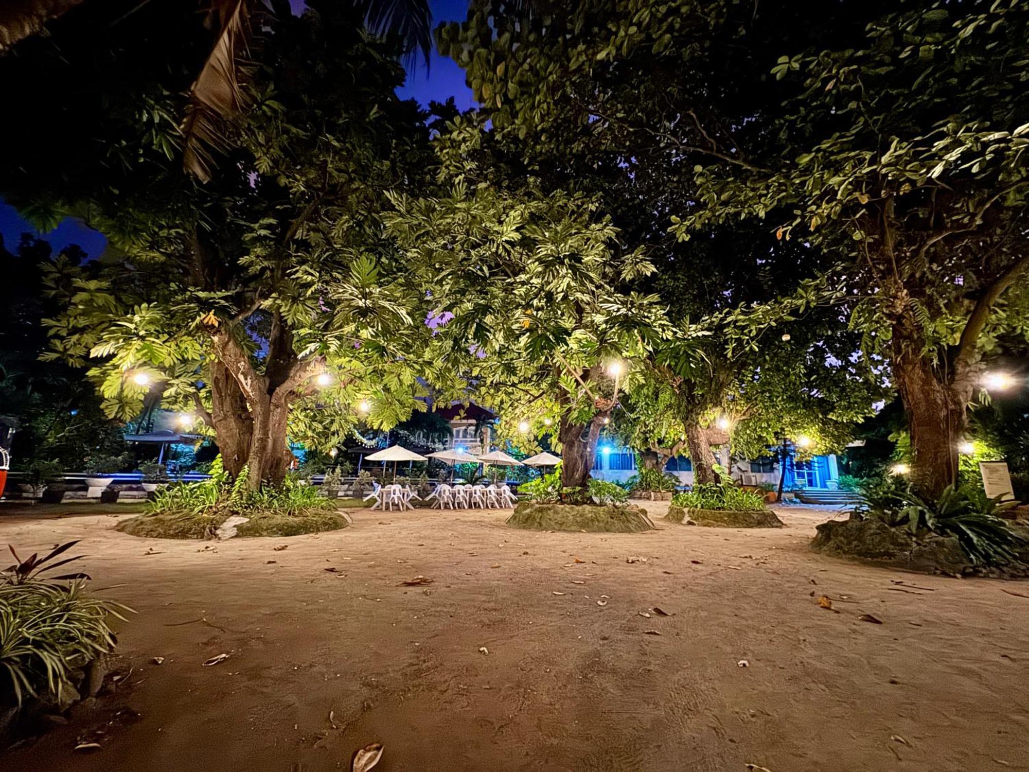 Casa Pilar Beach Resort Manoc-Manoc Екстер'єр фото