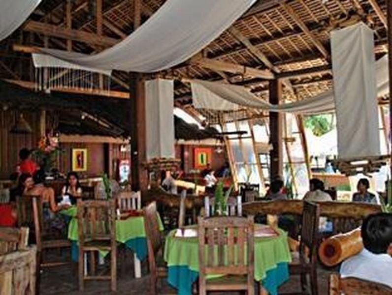Casa Pilar Beach Resort Manoc-Manoc Екстер'єр фото
